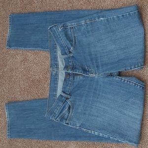 The Diva, Size 6 long, Blue Jeans